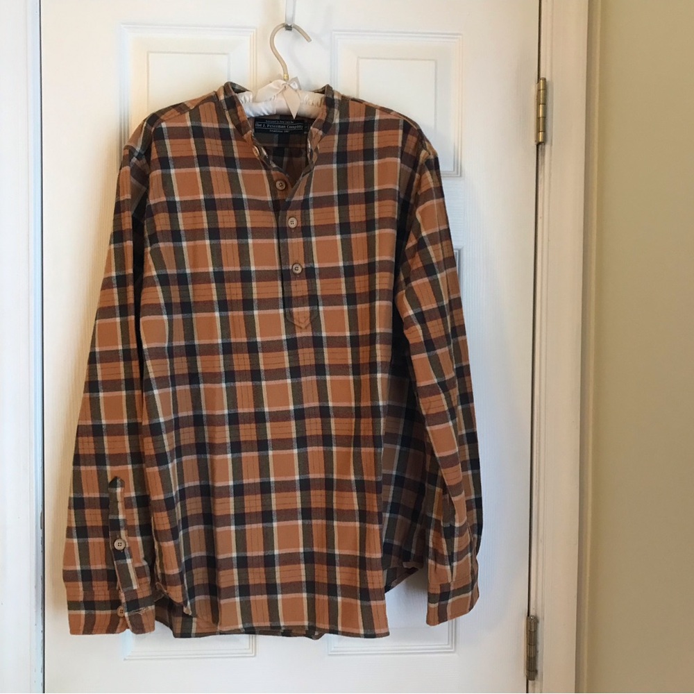 NWOT J. Peterman men’s flannel shirt